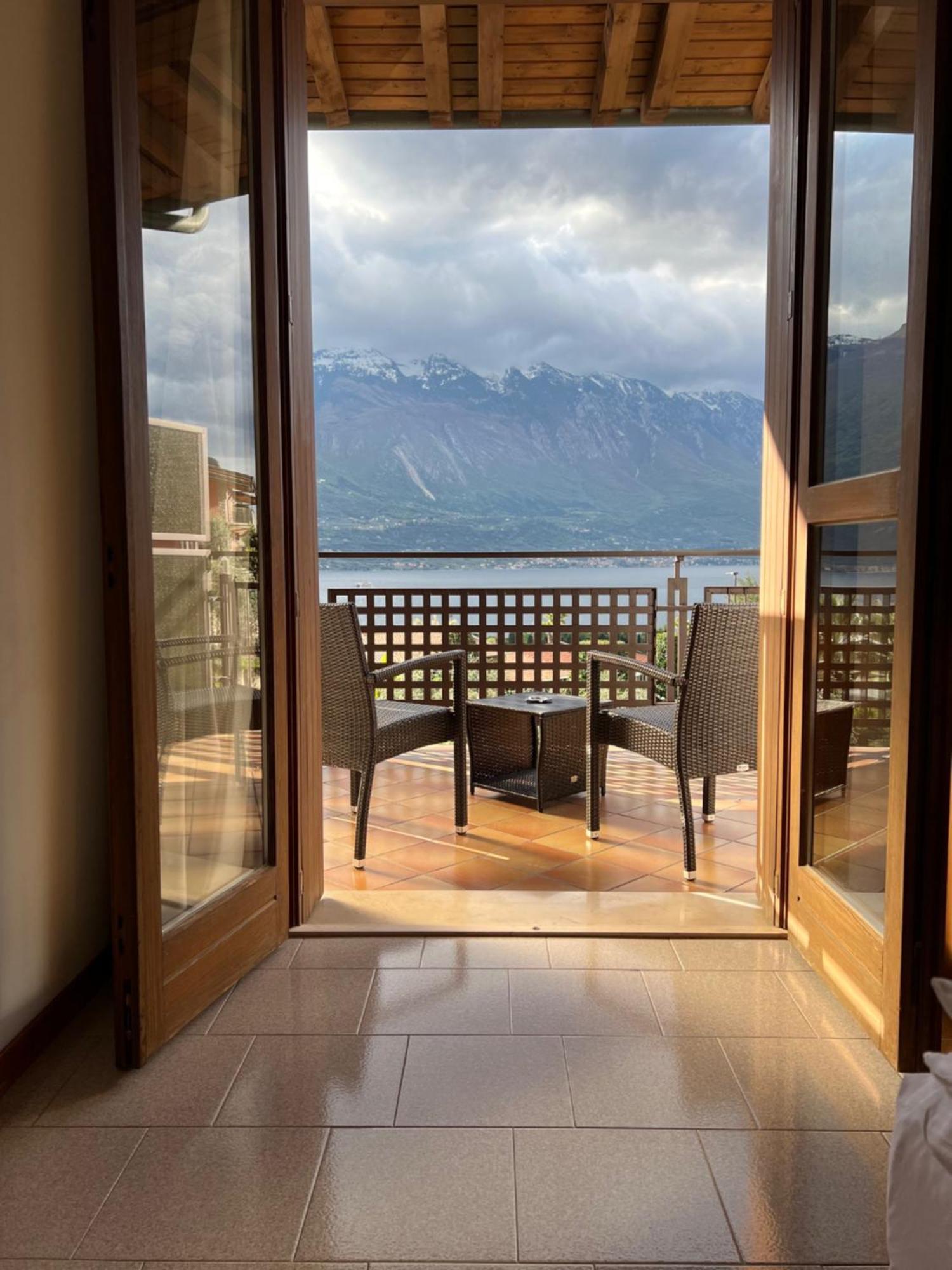 Hotel Coste Лимоне-суль-Гарда Экстерьер фото