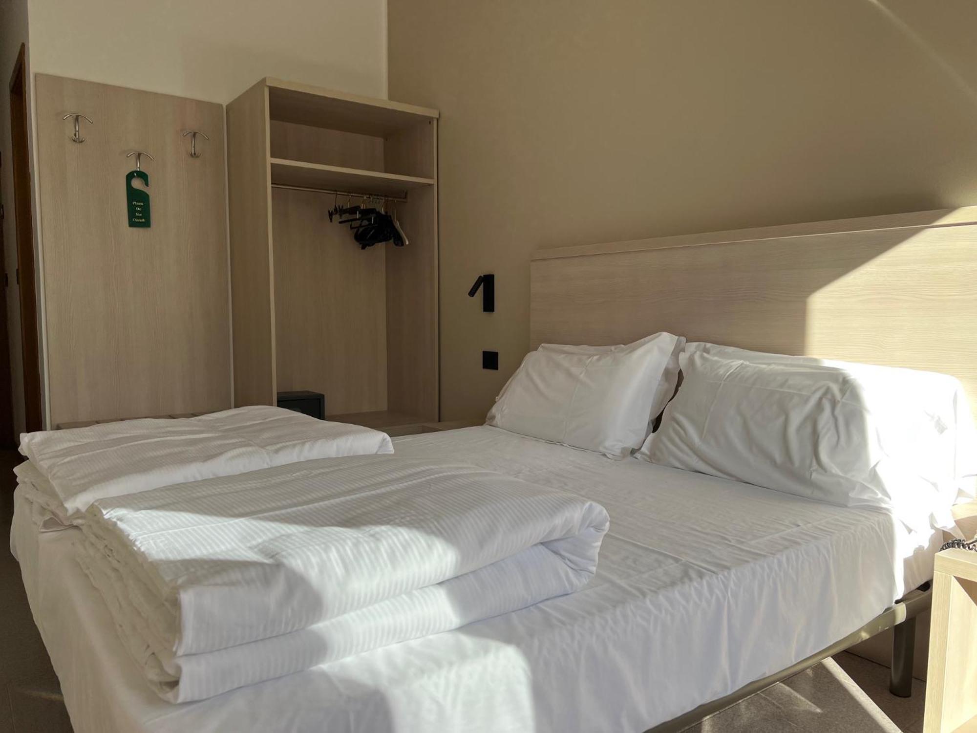 Hotel Coste Лимоне-суль-Гарда Экстерьер фото